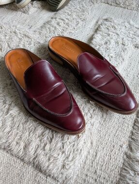 Everlane Women's Burgundy Leather Slip-On Loafer Mules